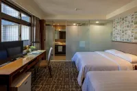 Rich & Free Hotel Kaifeng - Parkering