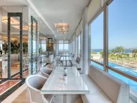 Divani Apollon Palace & Thalasso Hotels in Vari-Voula-Vouliagmeni