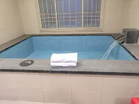 No. 18 Hot Spring Club Hall, Taihuwan Bay, Gaizhou