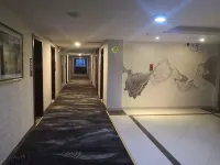 速8飯店（和靜天鵝湖路店） - 2 星級