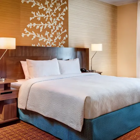 Fairfield Inn & Suites Athens