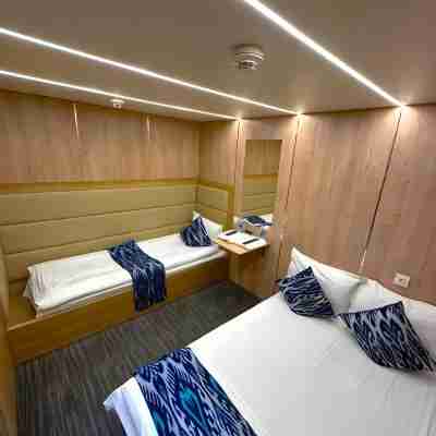 Khamsa Hotel Rooms