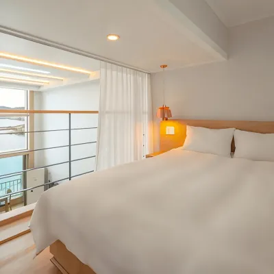 Geojae Mins Pension Hotels near Sinseondae Cliff
