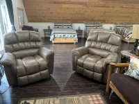 Barndominium in Murphy NC--pet friendly, many activities on property and nearby. - 4-Sterne