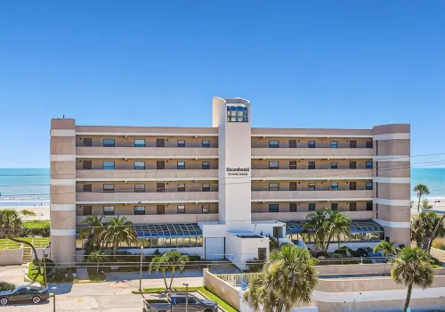 Stunning Oceanfront Views from Beautifully updated Condo - 부티크