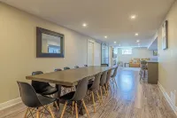 Modern Luxury Retreat | Heated Pool, Theatre & Putting Green - Bintang 4