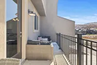 Ultra comfortable townhome near Park City