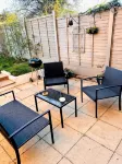 Beautiful, fully equipped, pet friendly 3 bedroom house in Shakespeare County.