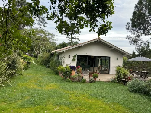 Villa Moderne Pleine Nature - Bidart à 3mn en Vélo des Plages et du Centre - Wifi
