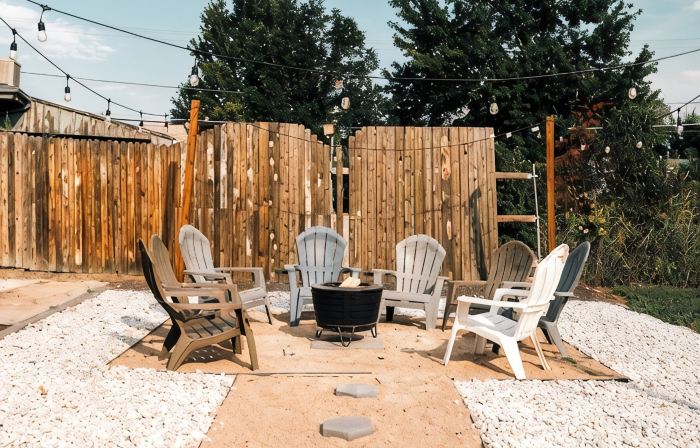 Cozy 4-Bedroom National Park Themed House with Gym + Hot Tub in Arvada