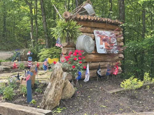 Talley's Cabins by Dale Hollow Lake.. Right Where You Want to Be! - Alppimaja