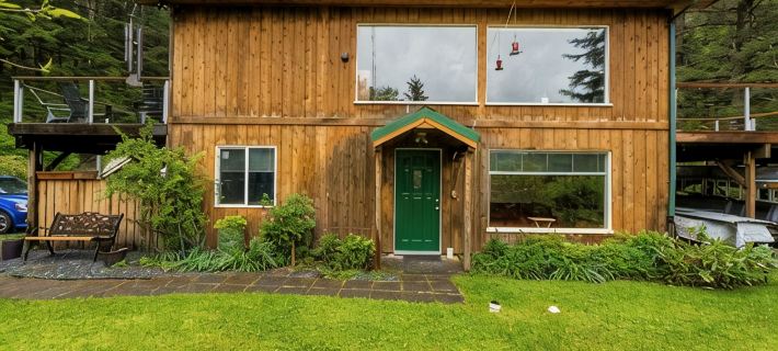 Serene Home with Ocean View Hotels in Juneau