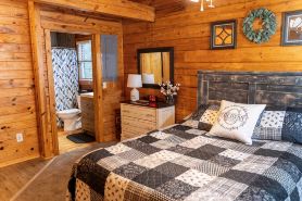 Visit Star Haven for Labor Day - Fiber Wifi! - Close to Callway Gardens