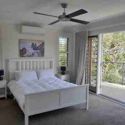 Copa Beach Vista- Stunning Ocean & Beach Views, walking distance to Sand Rooms