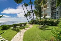 8th Floor Gold Coast 1 Bedroom with Great Views, Kitchen & Den Hotels in Diamond Head