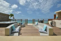 Villa Yvantino beachfront ( 2 bedroom )