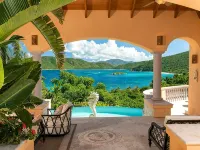 Villa Delfina- Private Beach! Spacious 5 Bedroom Villa in Lower Peter Bay! Hotels in Central