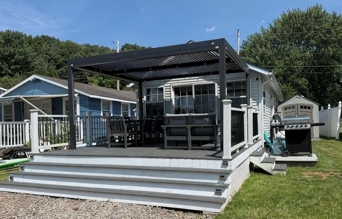 Sunset Lover's Dream! Lakefront Cottage on Otisco!