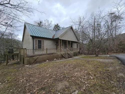 Welcome to Lakeside Retreat – A Family-Friendly Escape at Lake Cumberland - 民泊