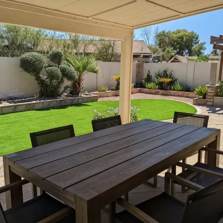 Heated Pool - Spacious, Cheerful Home 5br/3bath
