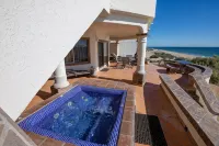Amazing Las Conchas Beach Front with Heated Spa & Kayaks!!