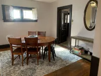 Periwinkle Palace relax close to downtown