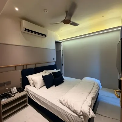 Dormstel - Unit of Ahm Hotels & Resorts Pvt Ltd Hotels near Siddhivinayak Arcus