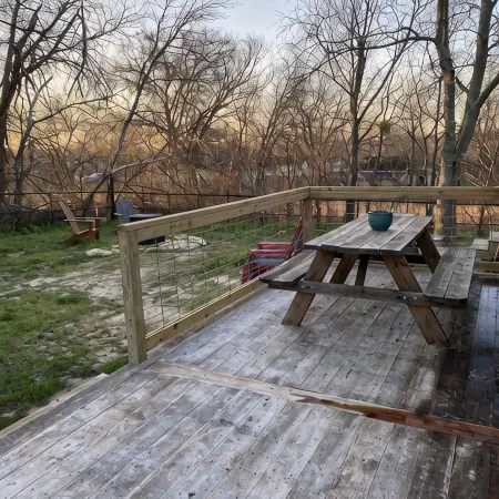 Cozy Country Cottage; Family RetreatJust Minutes from Circle T Arena