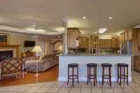5000 SF 6 Br Lake Balboa Golfers & Boaters Dream Home - 温泉