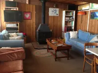 Sandy Beach Cottage on Chandos Lake - 2 étoiles