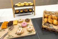 Ibis Styles Chaves - breakfast