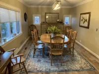 Spacious Lakefront Home with Amazing View - Wifi