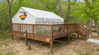Furnished Glamping Tent/King Bed/Access to the Red River - Elusive Elk - #1 - Leirintäalue