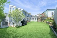 2BR/2BA Harborside Home · Fenced Backyard · Ocean View ·Walk to Rocky Neck+Beach - 4つ星