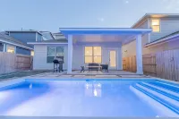 4BR/3.5BH Private Pool: 5M Airport, F1 & 2300 Sqft - Private Pools