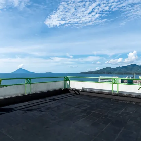Aryaduta Manado