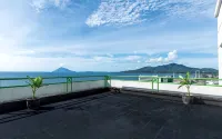 Aryaduta Manado - Meerblick