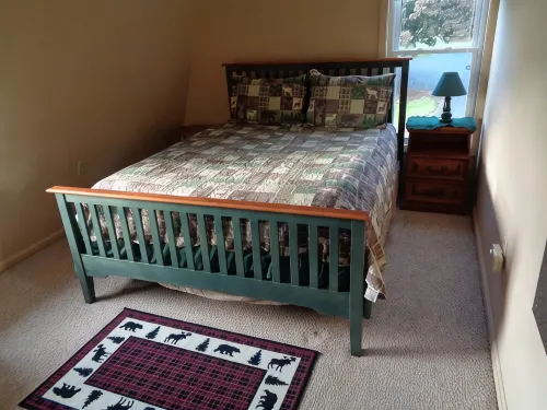 Rest and relax- great view of Hemlock hills and surrounding area. - Homestays