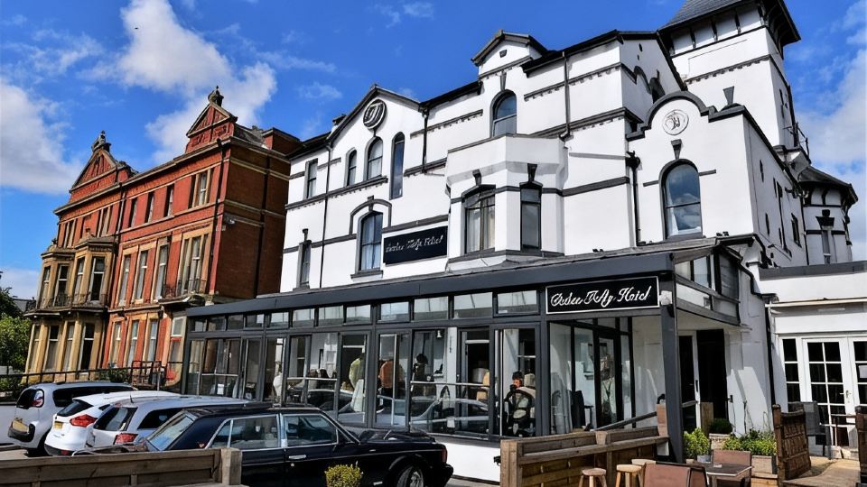 Dukes Folly Hotel