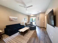 Long Beach Suites Ξενοδοχεία στην πόλη Gloucester