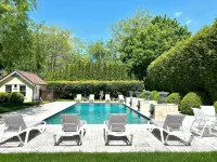 Fairy Tale Guest Cottage in Magic Garden by Pool - Country Houses