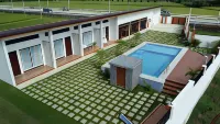 Villa Mercedes Private Resort - Pools