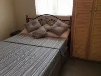 Hill Rise Retreat One - Apartments