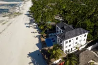 Mia Boutique Hotel - Pools