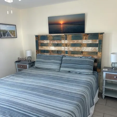 Sombrero Beach Tropical Getaway in the Heart of Marathon