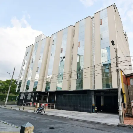 Hotel Monarca