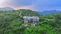 Vaga Nakshathra Suites