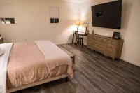 New Spacious 5 Bed 3 Bath Vacation House near Sequoia /w Tub, BBQ, EV