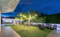 El Patio - Parkplatz