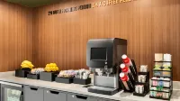 LivSmart Studios by Hilton Kokomo - breakfast